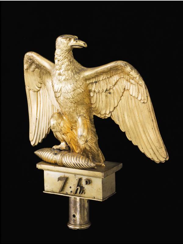 © Reunion des Musees Nationaux – Grand Palais Aquila del 7° Reggimento Ussari, bronzo dorato, 1804 (Parigi, Musée de l’Armée) © Reunion des Musees Nationaux – Grand Palais Aquila del 7° Reggimento Ussari, bronzo dorato, 1804 (Parigi, Musée de l’Armée)