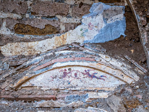 Nuove scoperte archeologiche: un settore sconosciuto della Necropoli Ostiense-Foto: particolare di un arcosolio una sepoltura della Necropoli
