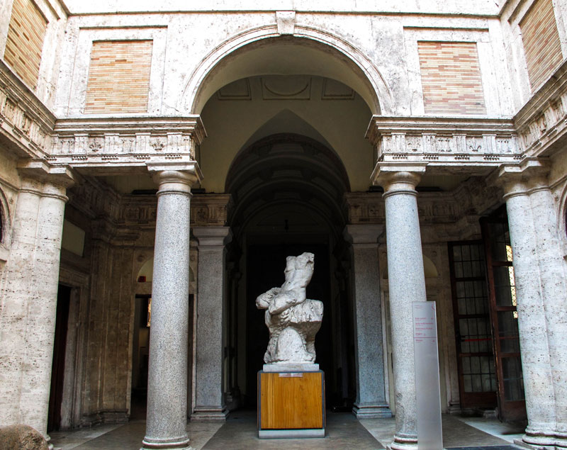 Museo di Scultura Antica Giovanni Barracco Museo di Scultura Antica Giovanni Barracco