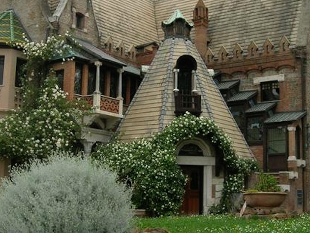 Appuntamento in Giardino 2024. A cura di APGI-Foto: Casina delle Civette di Villa Torlonia-Fabio Caricchia Appuntamento in Giardino 2024. A cura di APGI-Foto: Casina delle Civette di Villa Torlonia-Fabio Caricchia