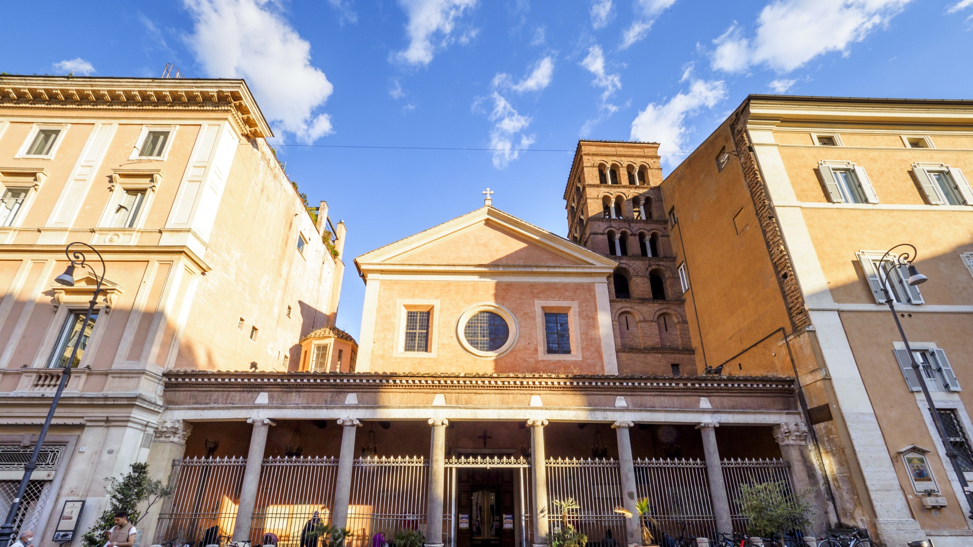 Basilica di San Lorenzo in Lucina Basilica di San Lorenzo in Lucina