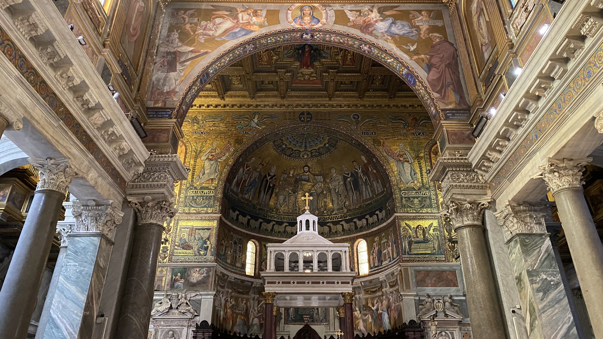 Basilica di Santa Maria in Trastevere, Storie della Vergine di Pietro Cavallini