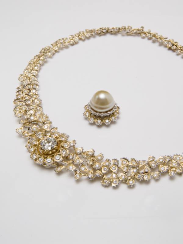 Collana traforata con diamante - Federico Buccellati Collana traforata con diamante - Federico Buccellati