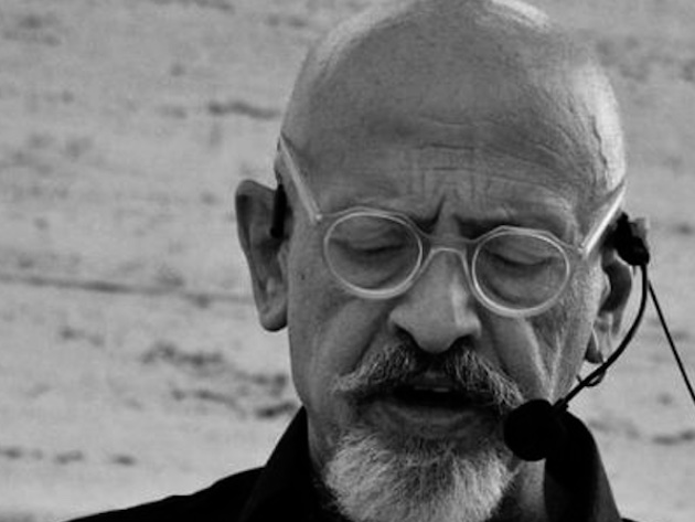 Colloquio con Voltaire-Foto: sito ufficiale dei Teatri in Comune Colloquio con Voltaire-Foto: sito ufficiale dei Teatri in Comune