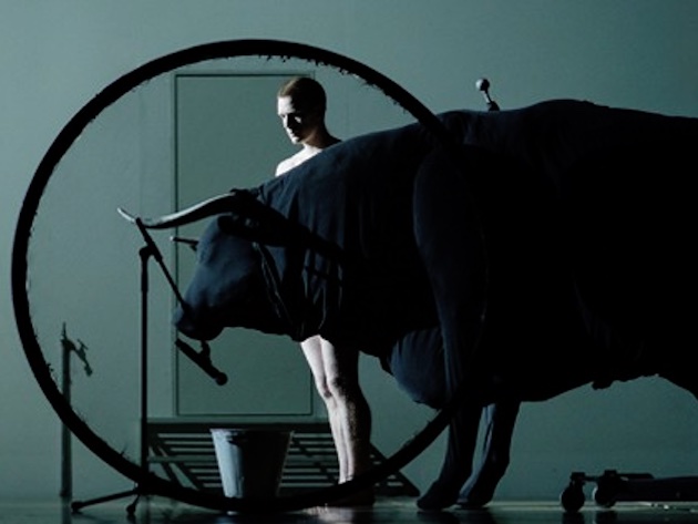 Dimitris Papaioannou/Transverse Orientation - Foto: sito ufficiale di Dimitris Papaioannou Dimitris Papaioannou/Transverse Orientation - Foto: sito ufficiale di Dimitris Papaioannou