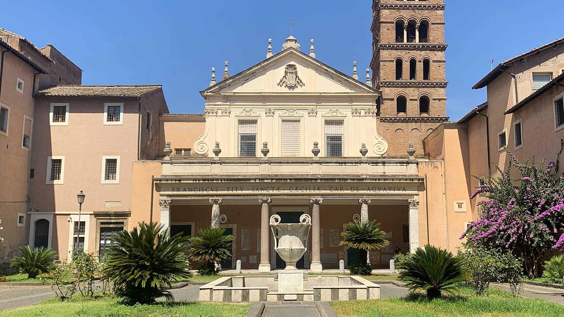 Fontana con Cantharos ph. Turismo Roma