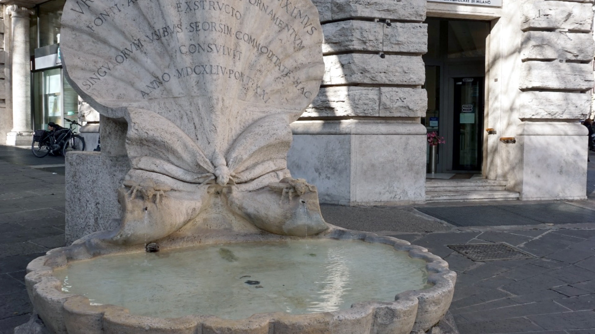 Fontana delle Api