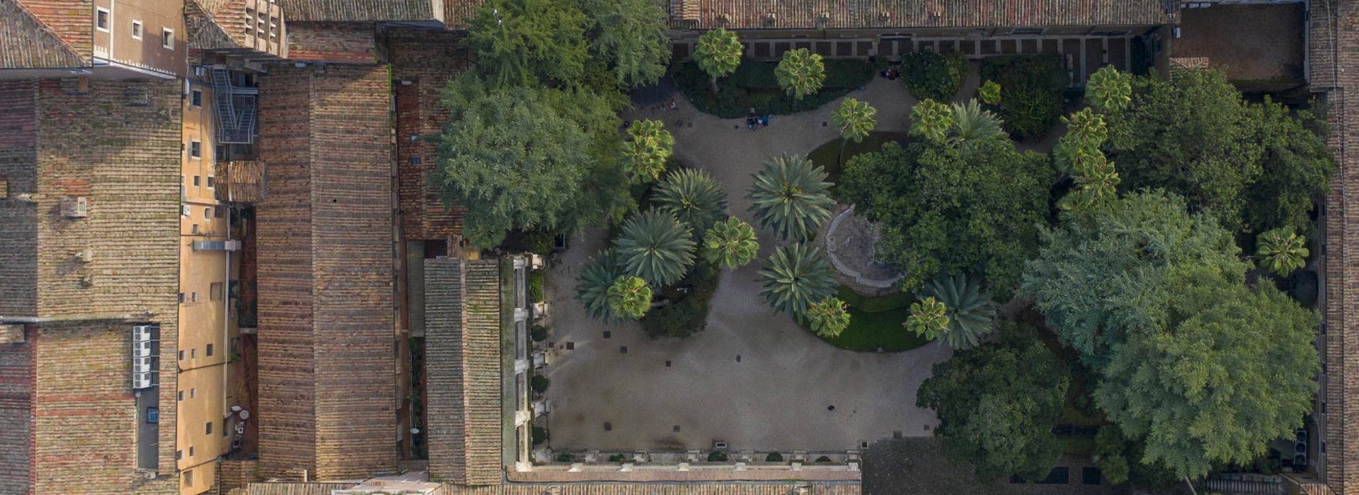Gioielli nel verde: la Grande Bellezza all'aria aperta ph. Giardino Grande di Palazzo Venezia Gioielli nel verde: la Grande Bellezza all'aria aperta ph. Giardino Grande di Palazzo Venezia