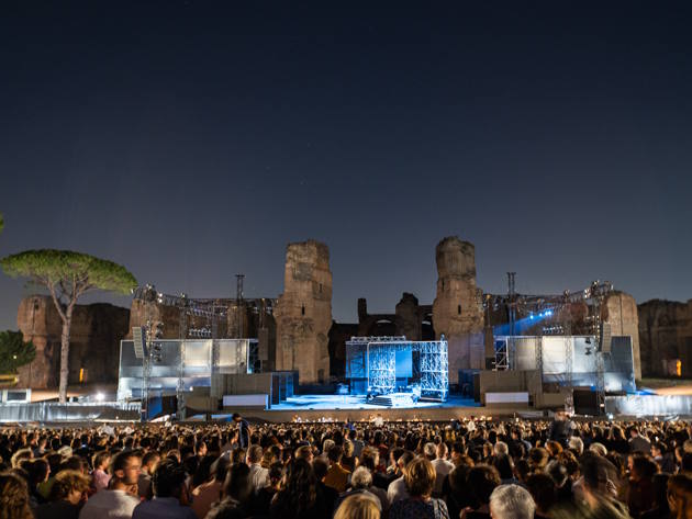 Il pubblico alle Terme di Caracalla ph. Fabrizio Sansoni-Opera di Roma 2023 Il pubblico alle Terme di Caracalla ph. Fabrizio Sansoni-Opera di Roma 2023