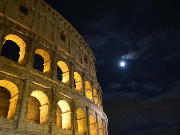 La luna sul Colosseo 2022: il Colosseo underground