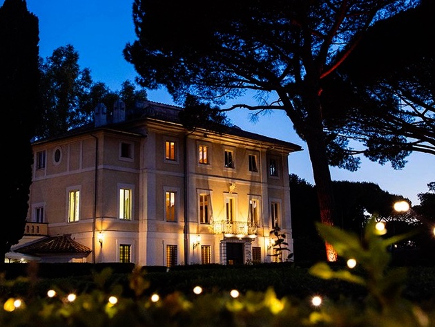 Lugana Armonie Senza Tempo-Foto: sito ufficiale del Consorzio Lugana Lugana Armonie Senza Tempo-Foto: sito ufficiale del Consorzio Lugana