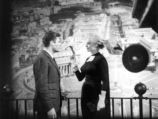 Marcello Mastroianni e Anita Ekberg sul set di La dolce vita (Federico Fellini, 1960) © Cineteca di Bologna / Reporters Associati & Archivi Marcello Mastroianni e Anita Ekberg sul set di La dolce vita (Federico Fellini, 1960) © Cineteca di Bologna / Reporters Associati & Archivi