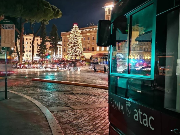 Linea Shopping ATAC - Account Ufficiale Instagram Linea Shopping ATAC - Account Ufficiale Instagram