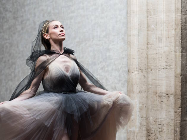 Nuit Romaine di Angelin Preljocaj, Eleonora Abbagnato, ph Fabrizio Sansoni-Opera di Roma 2022 Nuit Romaine di Angelin Preljocaj, Eleonora Abbagnato, ph Fabrizio Sansoni-Opera di Roma 2022