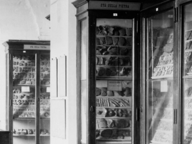 Origine e prospettive-Foto: locandina ufficiale della mostra Origine e prospettive-Foto: locandina ufficiale della mostra