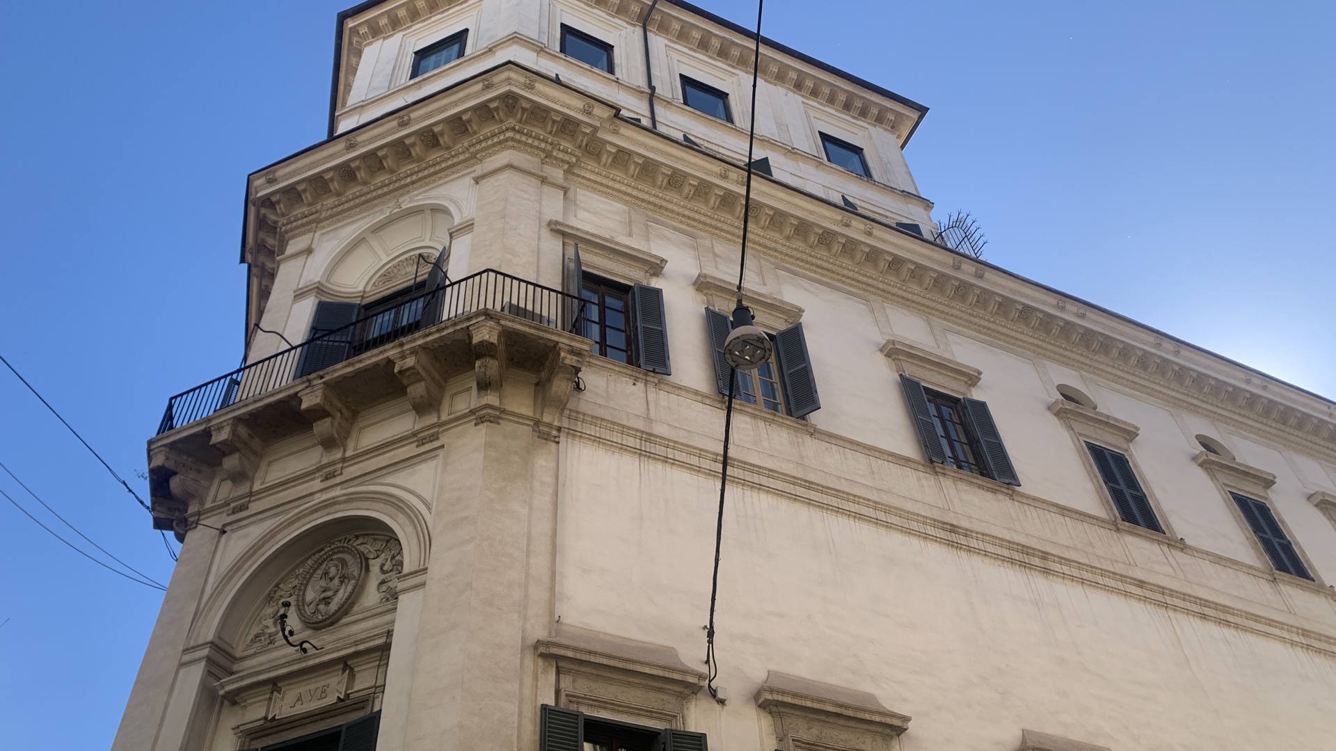 Palazzo Albani Del Drago ph. Turismo Roma Palazzo Albani Del Drago ph. Turismo Roma