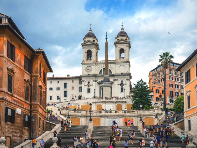 Piazza di Spagna Piazza di Spagna
