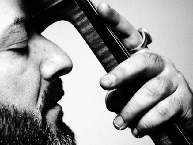 Redi Hasa-Foto sito ufficiale di Redi Hasa Facebook Redi Hasa-Foto sito ufficiale di Redi Hasa Facebook