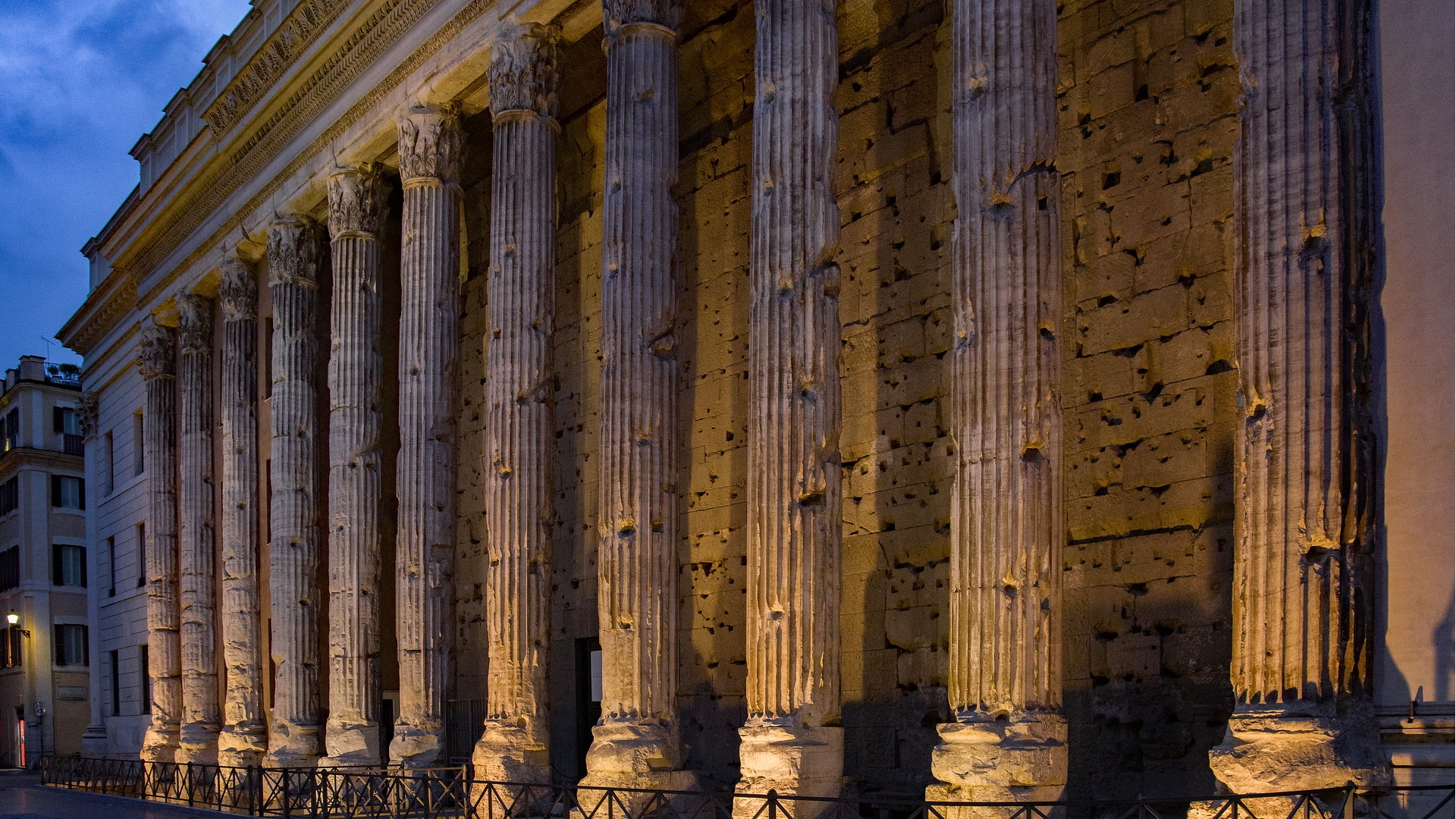 Il Tempio di Adriano