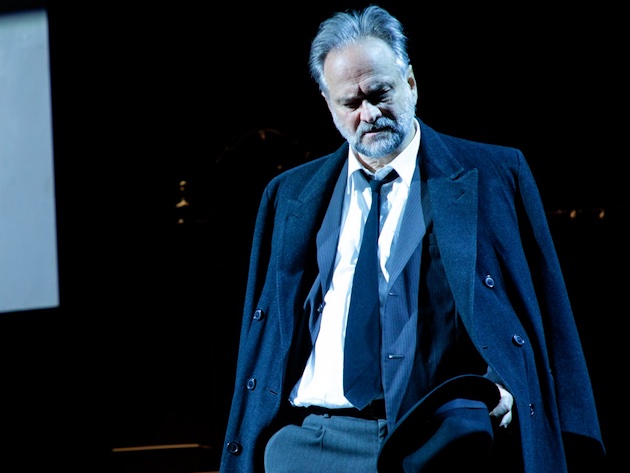 Uno sguardo dal ponte-Foto: sito ufficiale del Teatro Argentina Uno sguardo dal ponte-Foto: sito ufficiale del Teatro Argentina