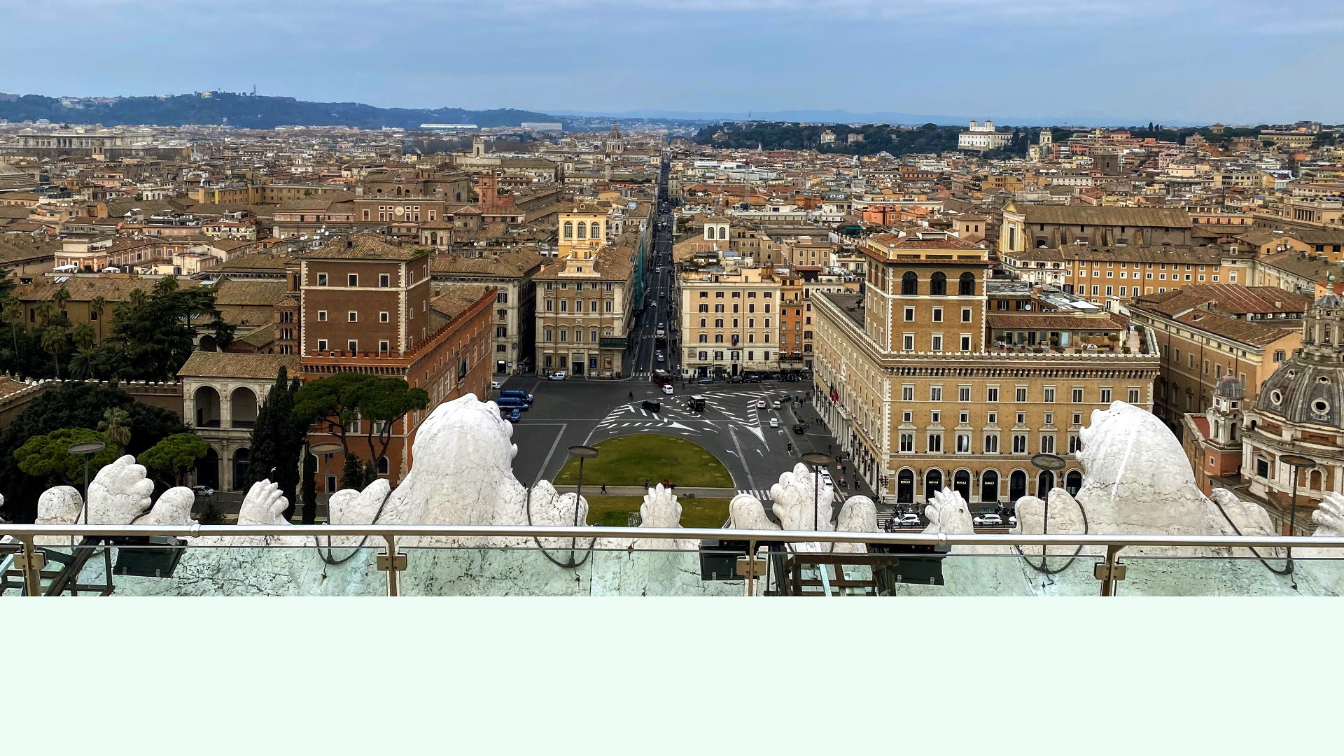 Via del Corso vista dalle Terrazze del Vittoriano