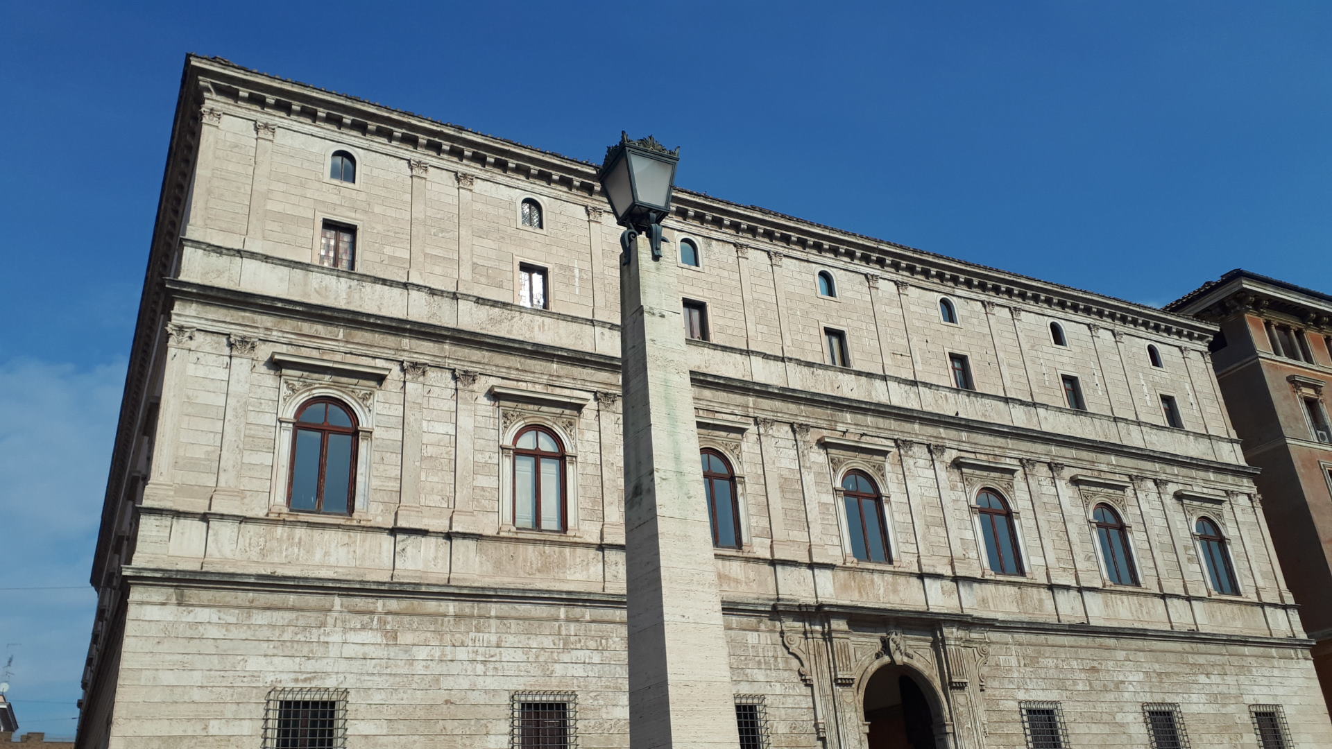 Palazzo Torlonia Giraud Palazzo Torlonia Giraud