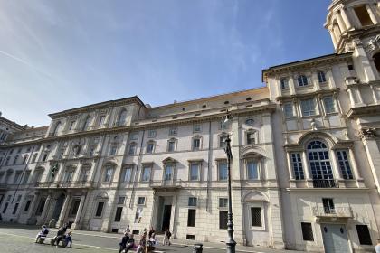 Palazzo Pamphilj - Piazza Navona