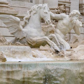Fontana di Trevi, particolare