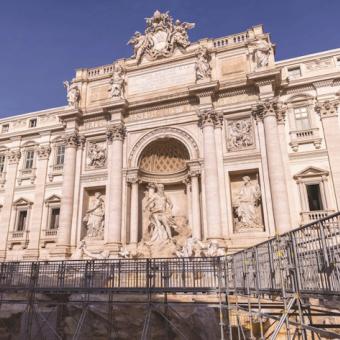 Fontana di Trevi passerella Fontana di Trevi passerella