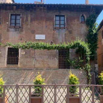 Piazza dei Mercanti Piazza dei Mercanti