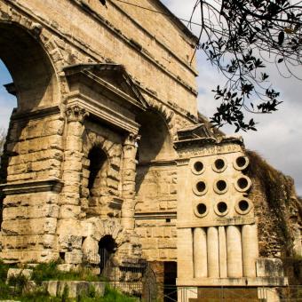 Porta Maggiore e Selpolcro di Marco Virgilio Eurisace Porta Maggiore e Selpolcro di Marco Virgilio Eurisace