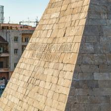 Piramide Cestia Ph. Fabio Caricchia Piramide Cestia Ph. Fabio Caricchia