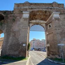 Porta San Giovanni