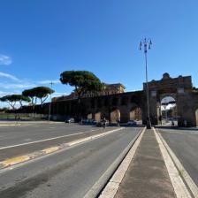 Porta San Giovanni