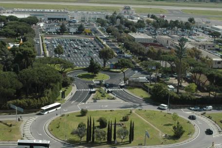 Aeroporto Internazionale Giovan Battista Pastine Aeroporto Internazionale Giovan Battista Pastine
