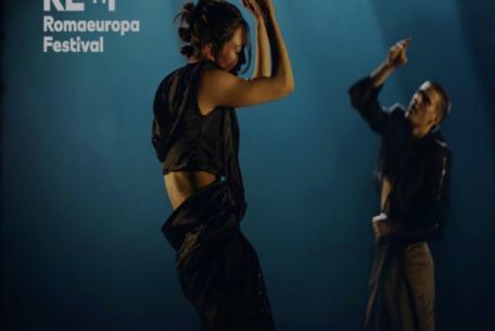 Chora – Il vuoto all’origine DODI-Foto: locandina ufficiale dello spettacolo Chora – Il vuoto all’origine DODI-Foto: locandina ufficiale dello spettacolo