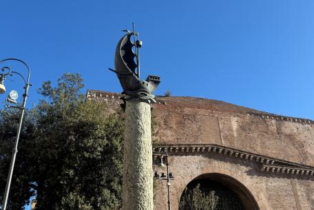 Colonna di Parigi alle Terme di Diocleziano Ph. Turismo Roma