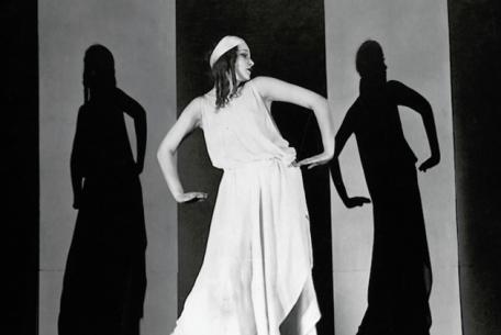Jia Ruskaja - Danzò e piacque. Costumi, fotografie, documenti (1921 – 1940)-Foto: sito ufficiale dei Beni Culturali Jia Ruskaja - Danzò e piacque. Costumi, fotografie, documenti (1921 – 1940)-Foto: sito ufficiale dei Beni Culturali