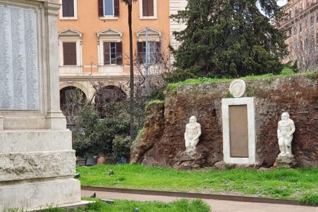 La Porta Magica - Piazza Vittorio Emanuele II