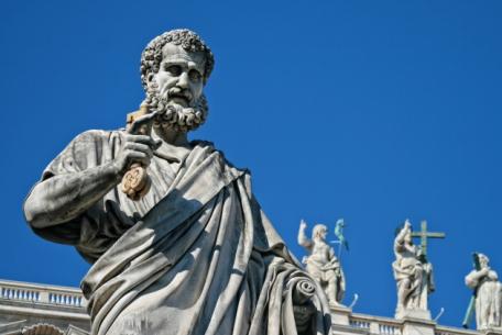San Pietro statua in Vaticano