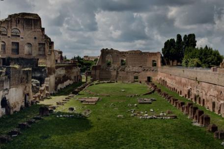 Stadio Palatino (detto anche Stadio di Domiziano o Ippodromo Palatino)-Foto:  Foto: sito ufficiale del Parco Archeologico del Colosseo