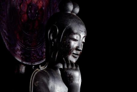 Statue di Buddha nella terra di Yamato-Foto: Pagina Facebook ufficiale dell'Istituto Giapponese di Cultura Statue di Buddha nella terra di Yamato-Foto: Pagina Facebook ufficiale dell'Istituto Giapponese di Cultura