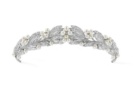 Tiara, Cartier Paris, special order, 1907. Platinum, round old-cut diamonds, natural pearls, millegrain setting Tiara, Cartier Paris, special order, 1907. Platinum, round old-cut diamonds, natural pearls, millegrain setting