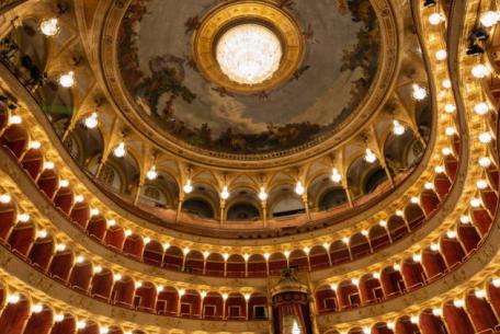 Foto: Yasuko Kageyama, Teatro dell'Opera - interno Foto: Yasuko Kageyama, Teatro dell'Opera - interno