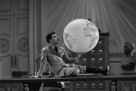 The Great Dictator_copyright © Roy Export S.A.S_gd_p_250