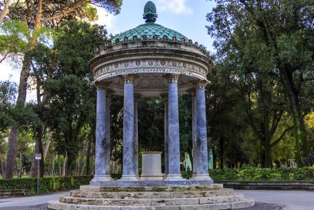 Tempietto di Diana a Villa Borghese