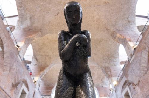 Constantin Brâncuși, La Preghiera, Bronzo, Museo Nazionale d’Arte della Romania Ph. Wps