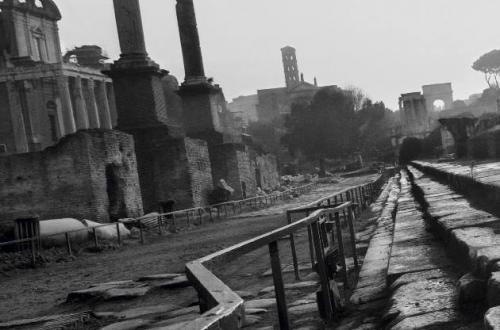 Roma, Italia, 2000 © Josef Koudelka Magnum Photos 