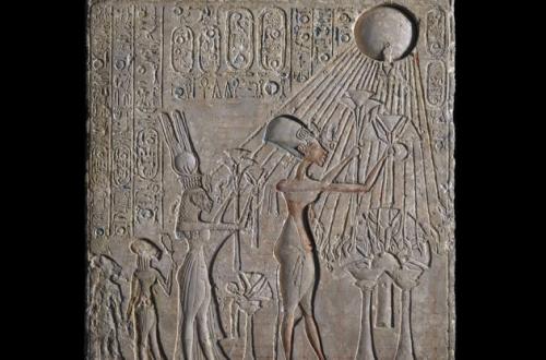 Relief of Akhenaten, Nefertiti and Two Princesses Worshipping the Aten Dynasty 18 Limestone, pigment H. 52 cm, W. 48 cm, L. 8 cm Egyptian Museum, Cairo, Photo credit: © Fotografie di Massimo Listri Relief of Akhenaten, Nefertiti and Two Princesses Worshipping the Aten Dynasty 18 Limestone, pigment H. 52 cm, W. 48 cm, L. 8 cm Egyptian Museum, Cairo, Photo credit: © Fotografie di Massimo Listri