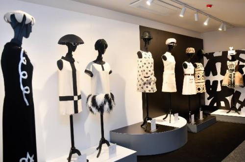 The Sweet Sixties, Sala Optical